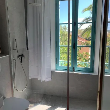 Jacqueline Lägenhet *