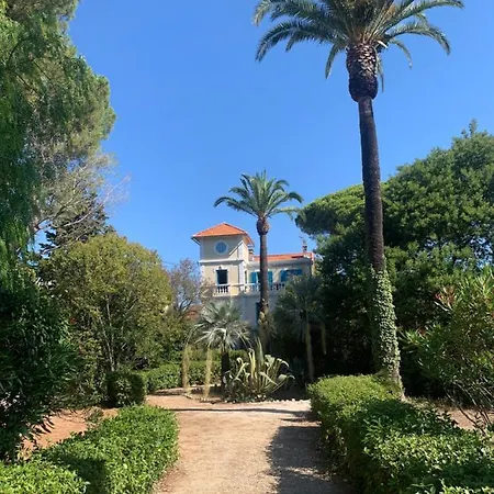 Jacqueline Lägenhet La Seyne-sur-Mer