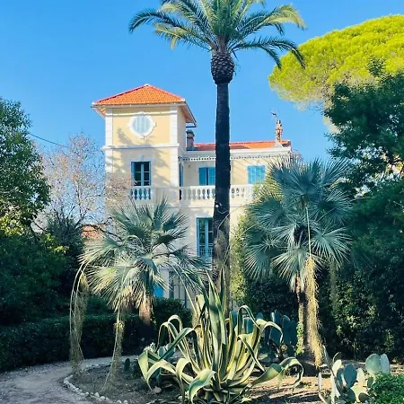 Jacqueline Lägenhet La Seyne-sur-Mer